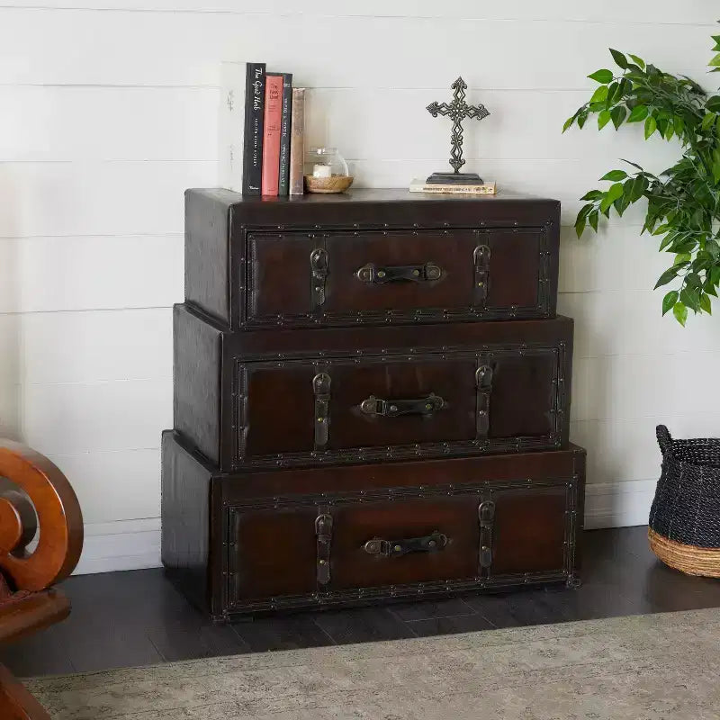 Traditional Faux Leather and Wood Chest Brown: Elegant Divided Storage, No Assembly Required